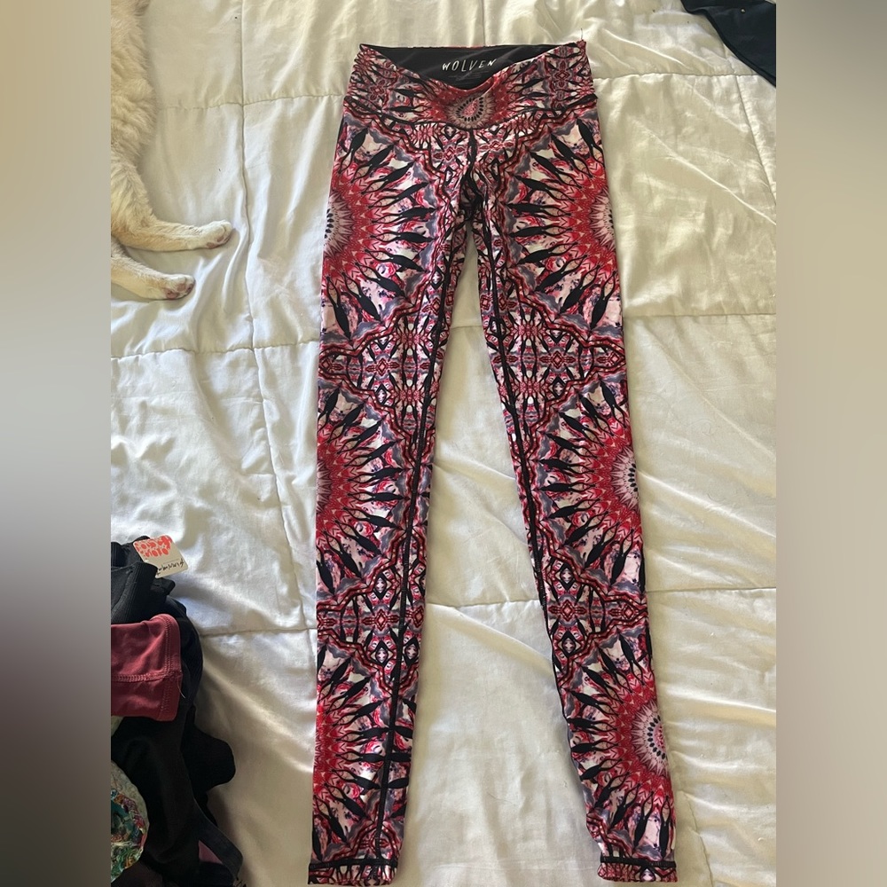 WolvenThreads Leggings